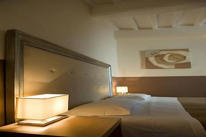 Hotel Alexander Assisi Buitenkant foto